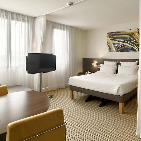 B&B Hotel Velizy Est Εξωτερικό φωτογραφία