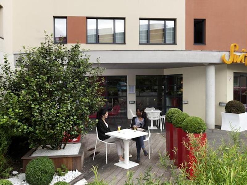 B&B Hotel Velizy Est Εξωτερικό φωτογραφία