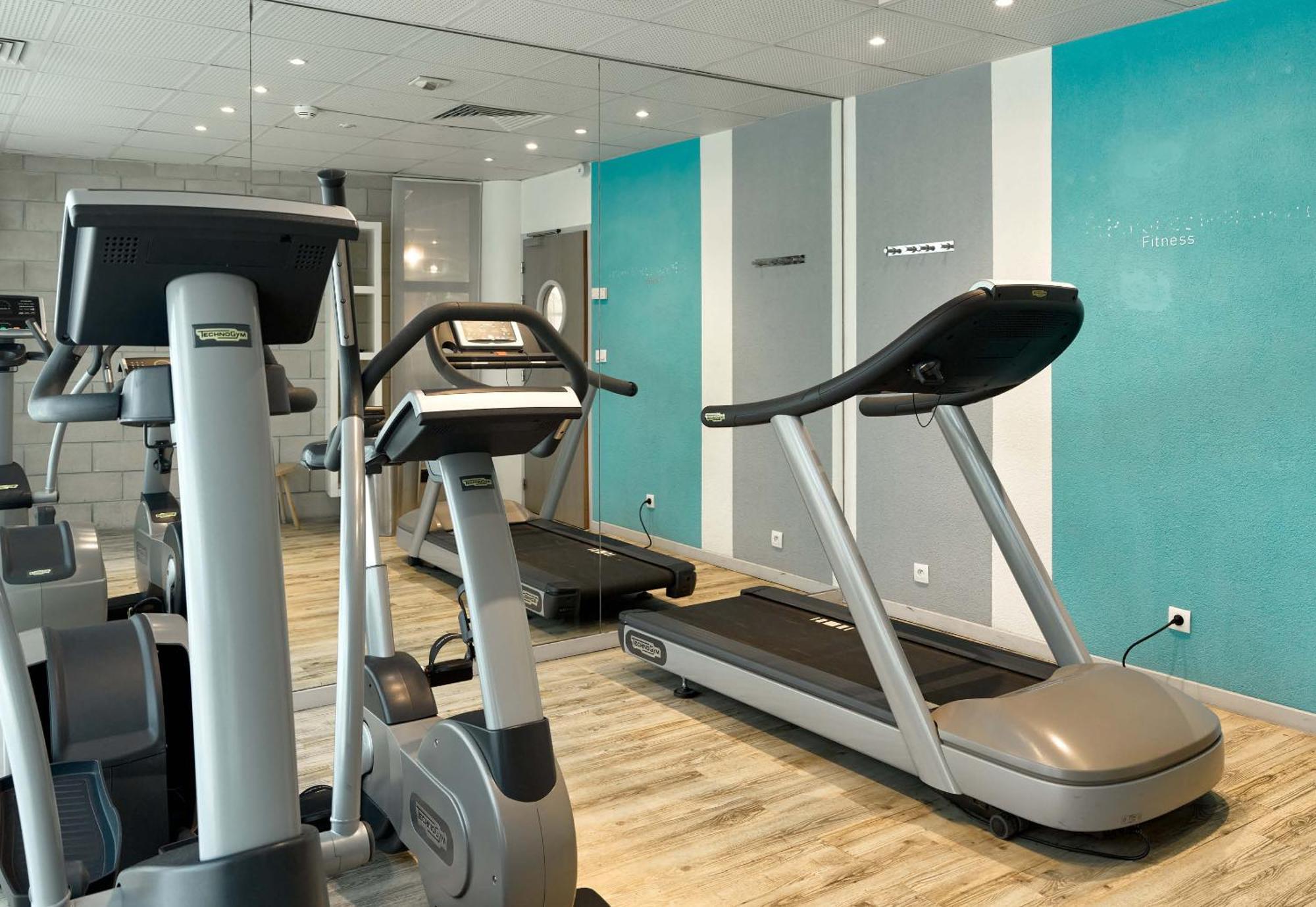 B&B Hotel Velizy Est Εξωτερικό φωτογραφία