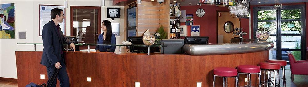 B&B Hotel Velizy Est Εξωτερικό φωτογραφία